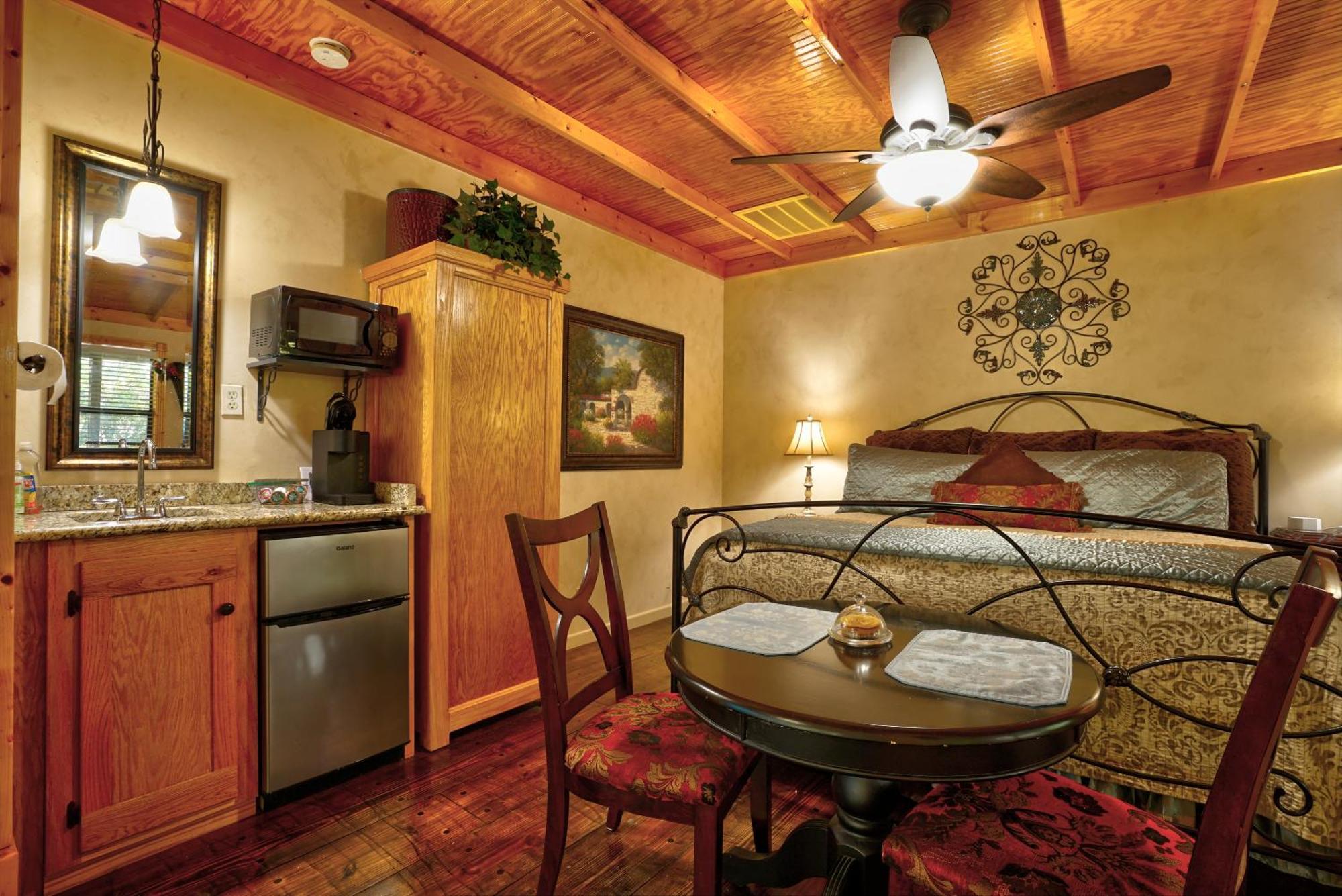 Bed And Breakfast On White Rock Creek Уако Екстериор снимка
