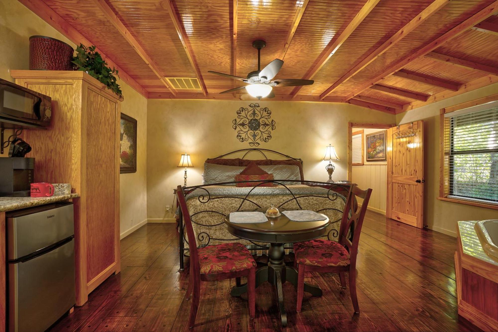 Bed And Breakfast On White Rock Creek Уако Екстериор снимка