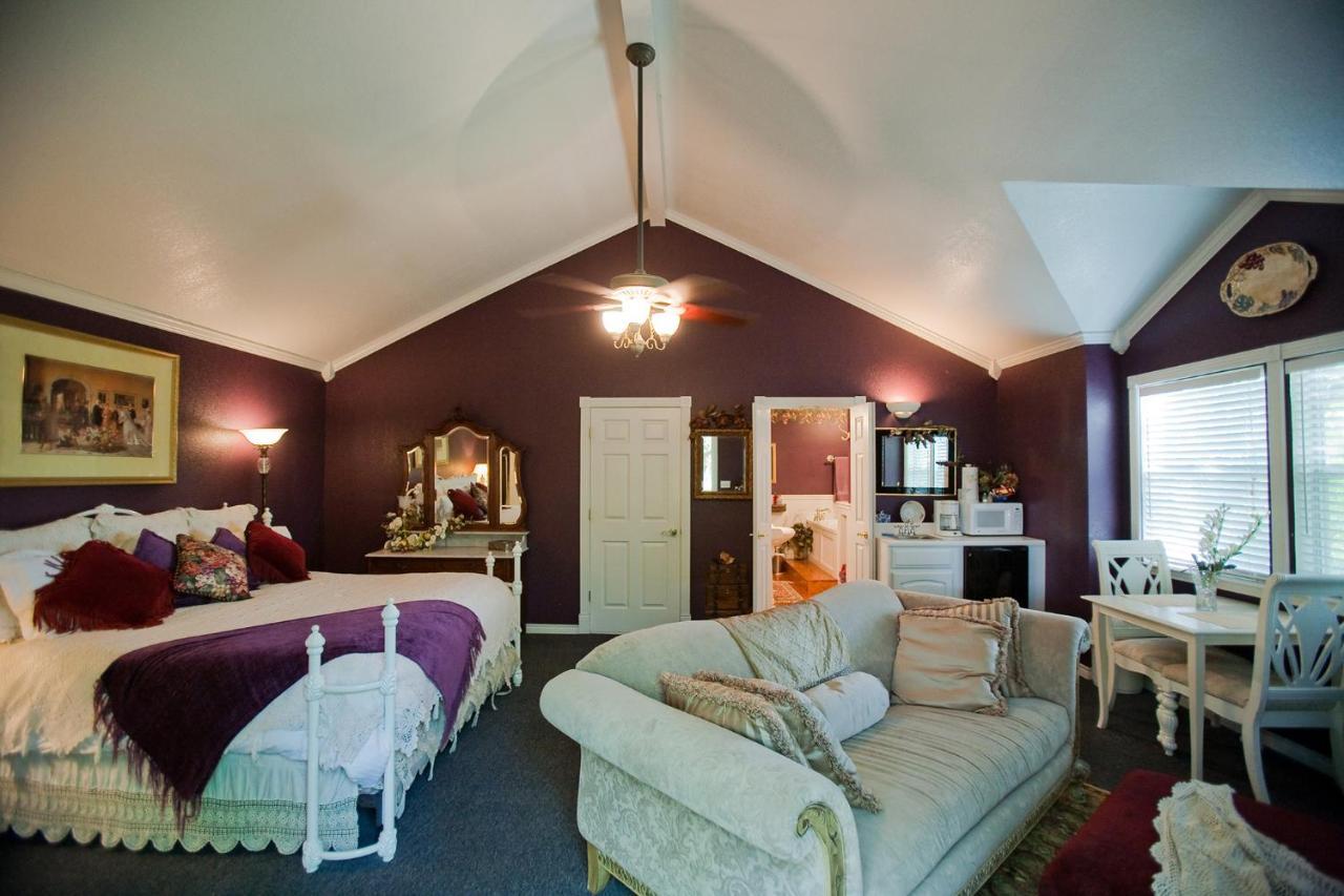 Bed And Breakfast On White Rock Creek Уако Екстериор снимка